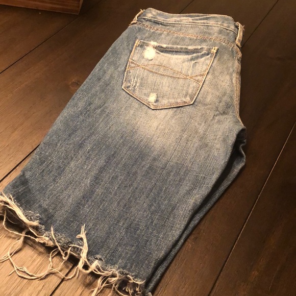 Shorts - Picture 4 of 4